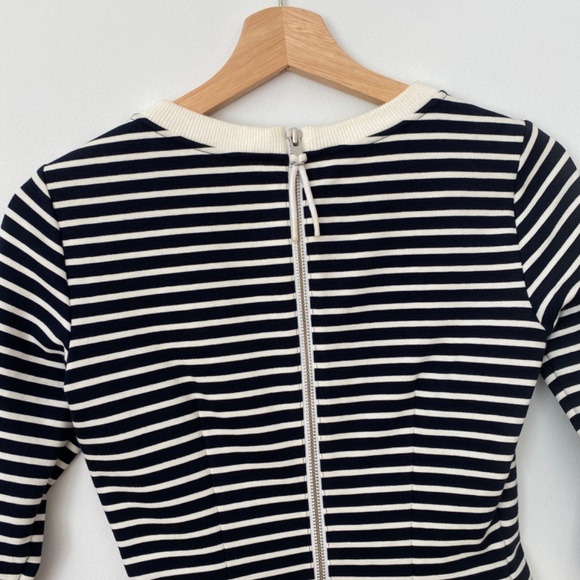 Theory 3/4 sleeve dress - Picture 6 of 6